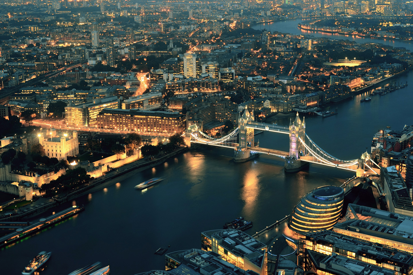 night image of a city