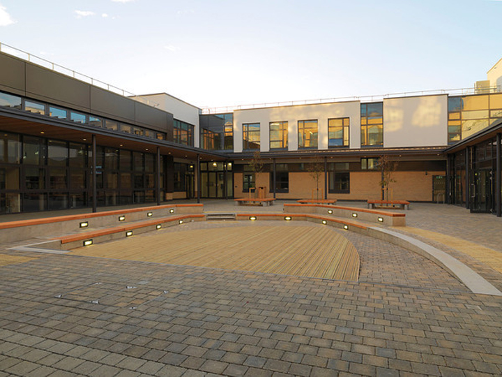 Dormer Wells High School | UK Education Infrastructure | Amber